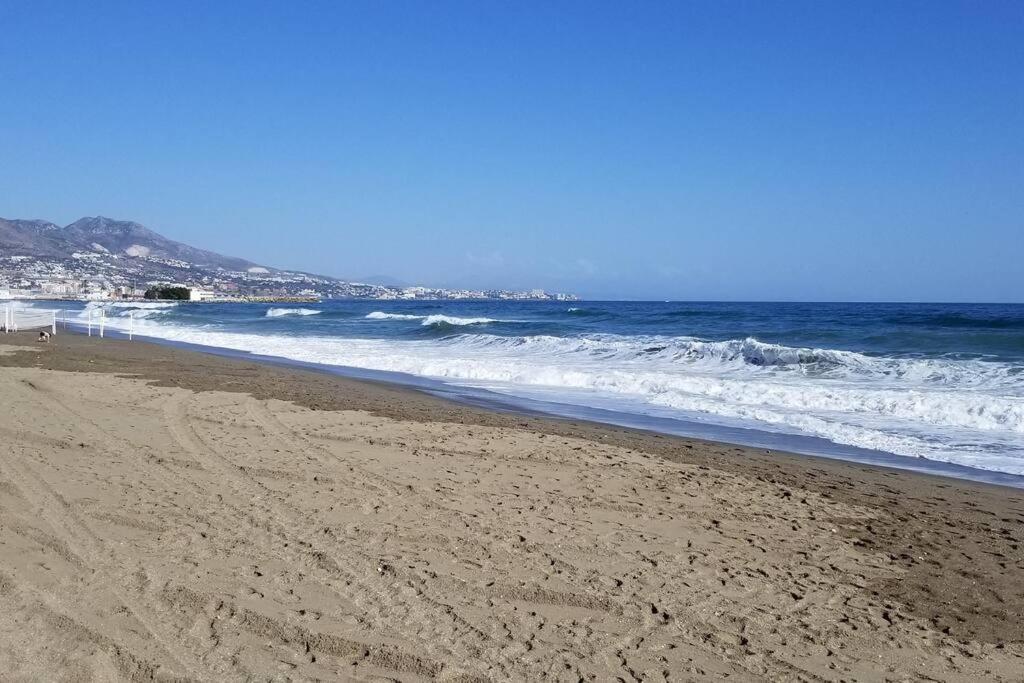 Stunning Gem With And Sea Views Apartment Fuengirola